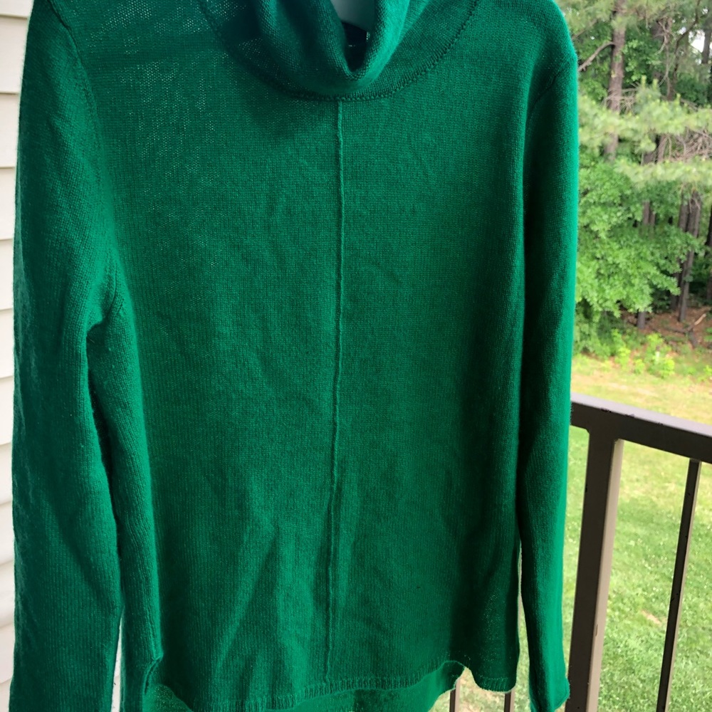 100% cashmere sweater